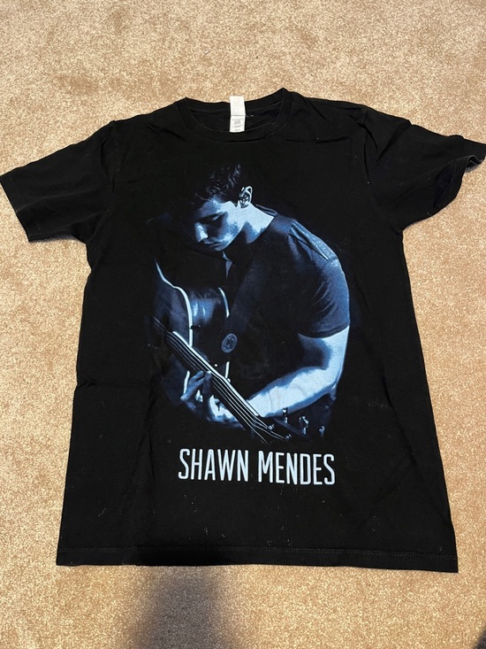 Tops - Shawn Mendes Mercy Concert Graphic Tee